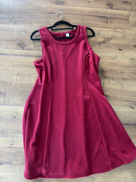 Old Navy Dresses & Skirts - Old Navy Sleeveless Midi Dress in Berry Red